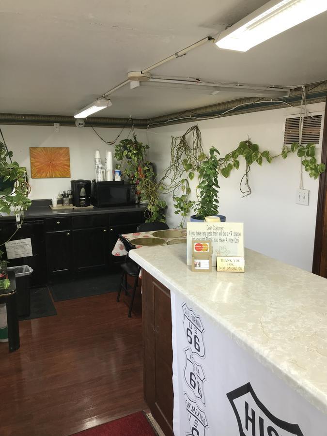 טוקומקארי Americana Motel מראה חיצוני תמונה